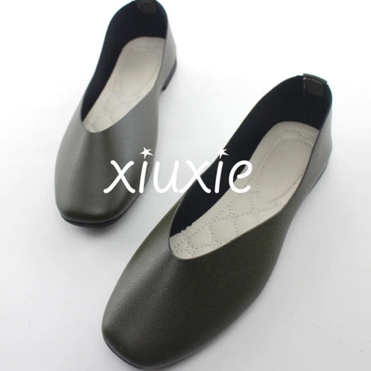PU Leather Candy Color Ladies Flat Shoes Women Ballet Flats Point Toe Loafers Shoes Woman Retro Zapatos Mujer Big Size42 WSH2442