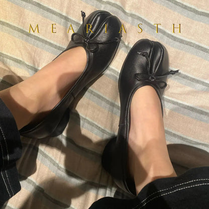 NEW Split Toe Tabi Shoes Size 43 Genuine Leather White Ballet Flats Women Low Heel Mary Janes Pumps Ballerinas Zapatos Mujer