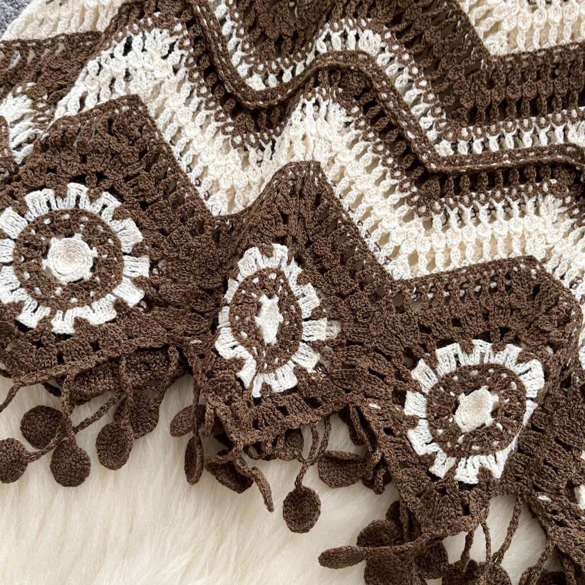 Zig Zag Crochet Sweater Tassel Details Long Sleeve Open-stitch Knit Top Pullover for Women Teen-girl Boho Vacation Outfit