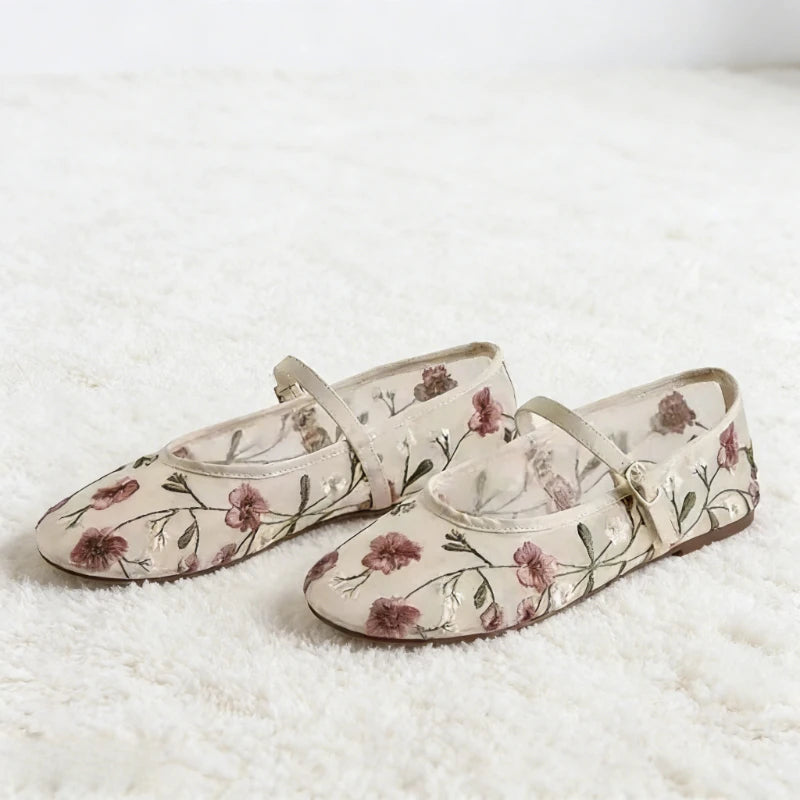 Summer Mesh Embroidered Flower Ballet Flats Women Light Breathable Mary Jane Shoes Luxury Designer Flats Comfortable Casual Shoe