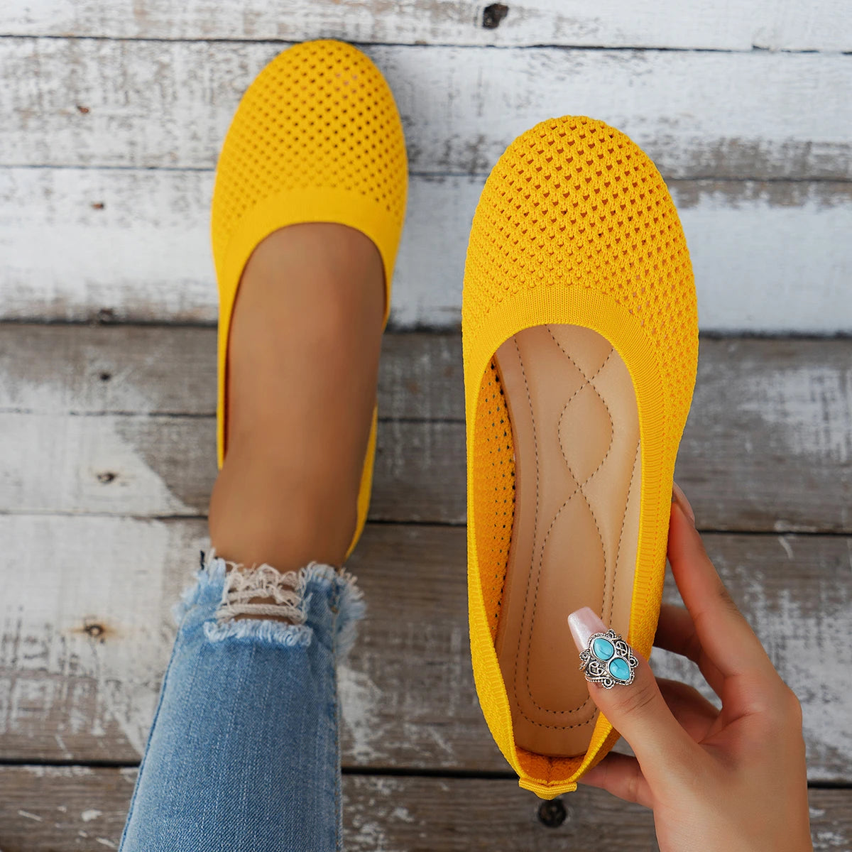 Women Round Toe Flat Shoes Solid Color Knitted Slip on Shoes Casual Breathable Ballet Flats Women Mesh Flat Shoes Loafers Woman