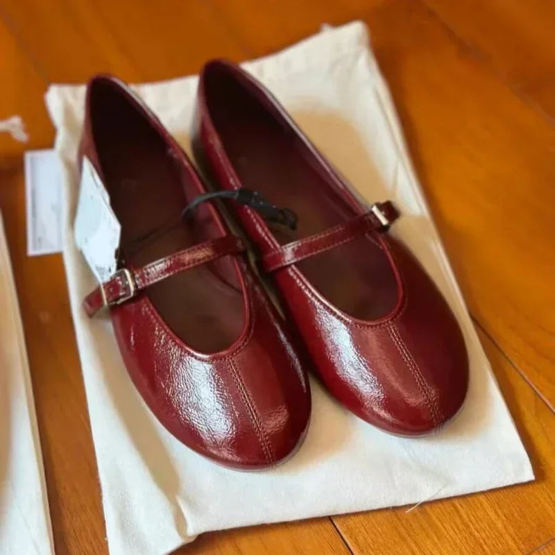 Round Toe Belt Buckle Flat Designer Shoes Woman Soft Leather Ballet Flats Women Light Comfortable Women Loafers Red Ballerinas